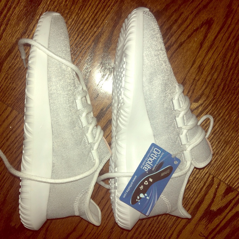 Women adidas size 7.5